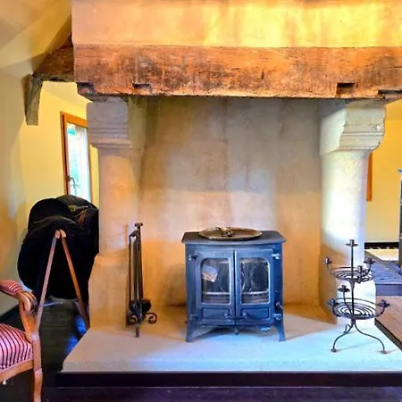 Romantique En Pays D'auge Pour 2 Pers Holiday home Mittois